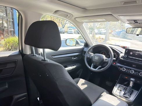 Certified 2025 Honda CR-V EX image 17
