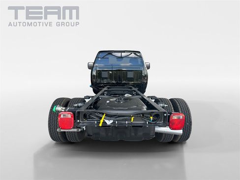 New 2025 RAM 4500 Tradesman image 13