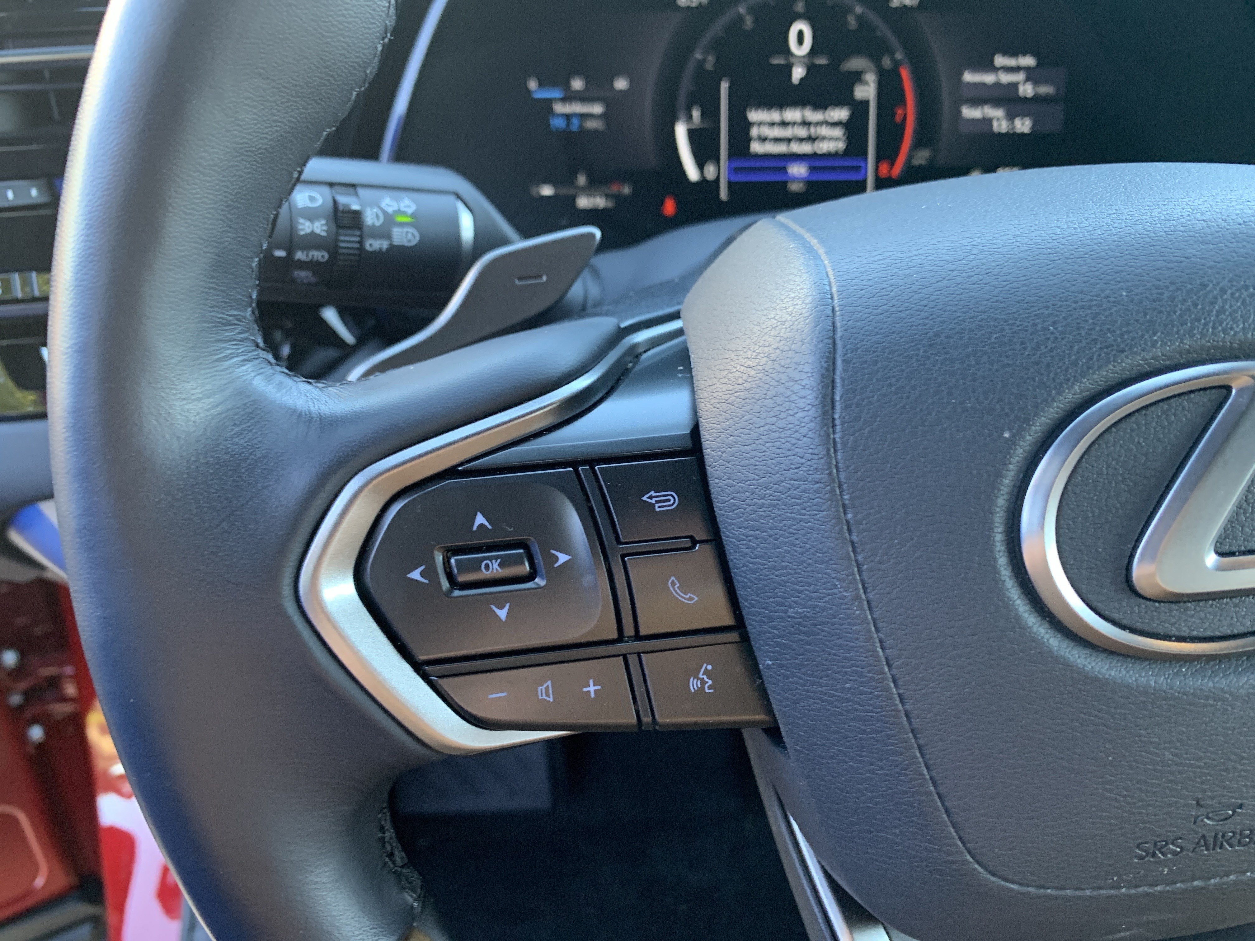 Used 2026 Lexus RX 350 Premium w/ Accessory Package (Z1) FWD image 19