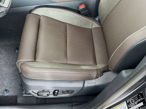 New 2026 Lexus RX 350h AWD/4WD image 21