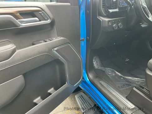 Used 2024 Chevrolet Silverado 1500 RST w/ Z71 Off-Road Package image 11