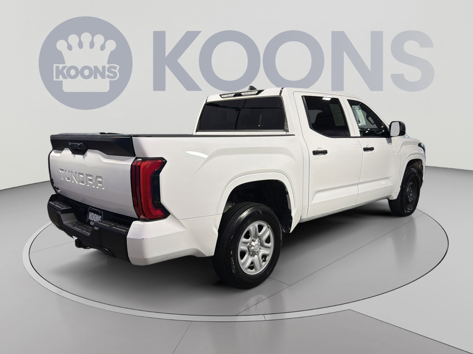 Used 2025 Toyota Tundra SR w/ SR Tow Package AWD/4WD image 7