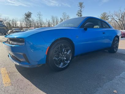 Used 2025 Dodge Charger R/T w/ Sun & Sound Package