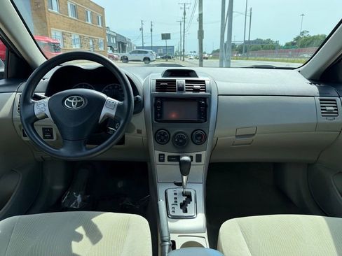 Used 2012 Toyota Corolla LE FWD image 22