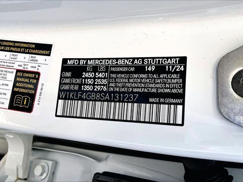 Used 2025 Mercedes-Benz E 350 Sedan image 37