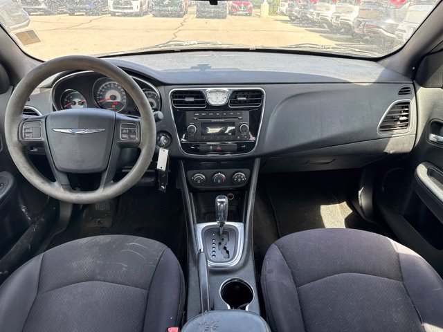 Used 2012 Chrysler 200 LX FWD image 2