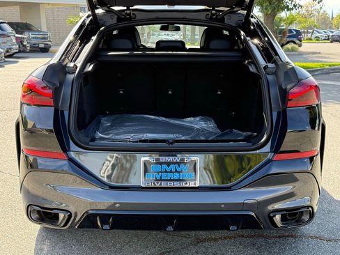 New 2026 BMW X6 xDrive40i image 15