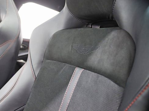 Used 2024 Aston Martin DBX 707 image 30