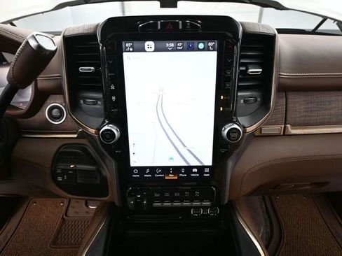 Used 2024 RAM 3500 Limited w/ Towing Technology Group image 37