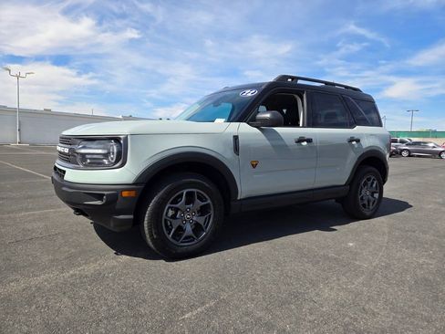 Used 2022 Ford Bronco Sport Badlands AWD/4WD image 2
