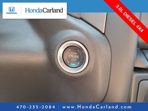 Used 2025 Chevrolet Silverado 1500 Custom Trail Boss AWD/4WD image 22