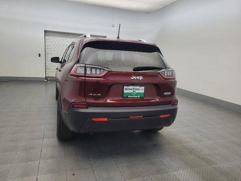 Used 2021 Jeep Cherokee Latitude AWD/4WD image 6