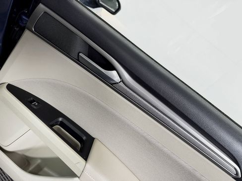Used 2019 Ford Fusion SE FWD image 41