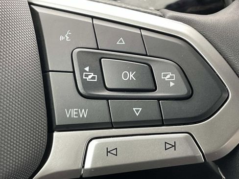 Certified 2025 Volkswagen Tiguan S image 22