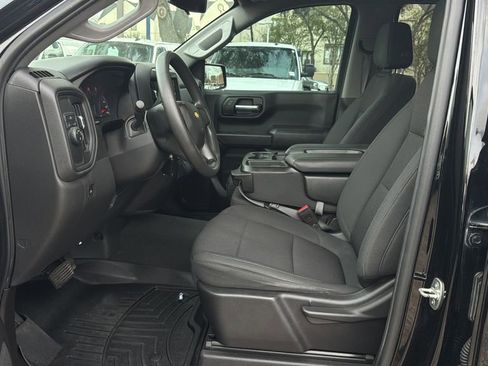 Used 2021 Chevrolet Silverado 1500 Custom image 10