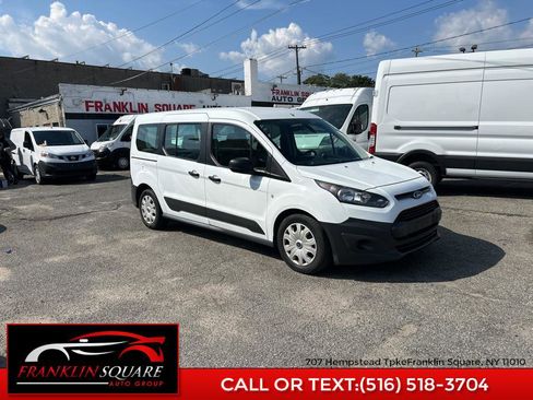 Used 2017 Ford Transit Connect XL image 4