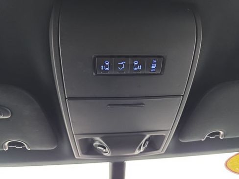 Used 2019 Dodge Grand Caravan GT FWD image 24