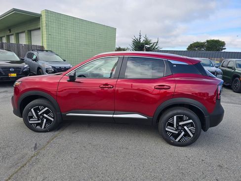 New 2026 Nissan Kicks SV w/ SV Premium Package FWD image 4