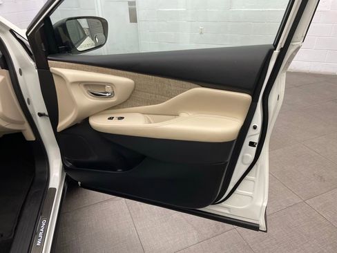 Used 2024 Nissan Murano SL FWD image 28