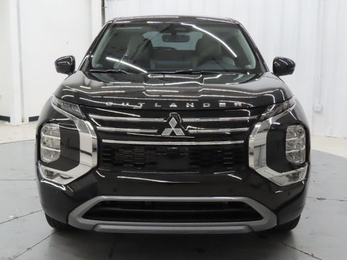 New 2026 Mitsubishi Outlander SE AWD/4WD image 8