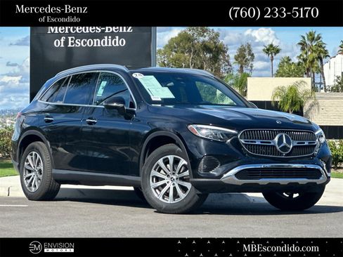 Certified 2025 Mercedes-Benz GLC 300 image 1