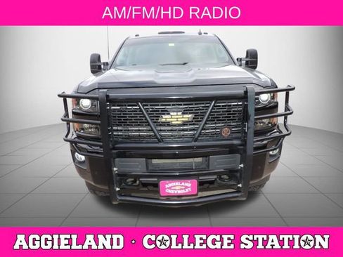 Used 2016 Chevrolet Silverado 2500 LT w/ Custom Sport Edition image 9