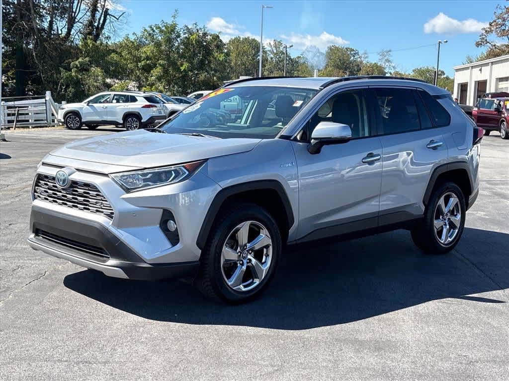Used 2019 Toyota RAV4 Limited AWD/4WD image 26
