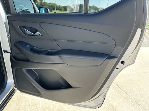 Certified 2021 Chevrolet Traverse LS FWD image 28