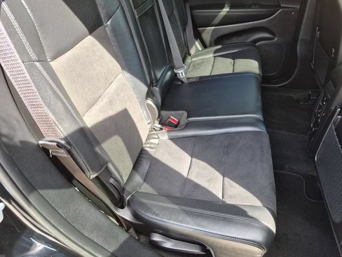 Used 2021 Jeep Grand Cherokee Laredo X AWD/4WD image 26