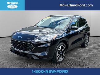 Used 2022 Ford Escape SE w/ SE Sport Appearance Package image 1