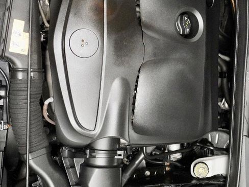 Used 2017 Mercedes-Benz CLA 250 4MATIC image 39