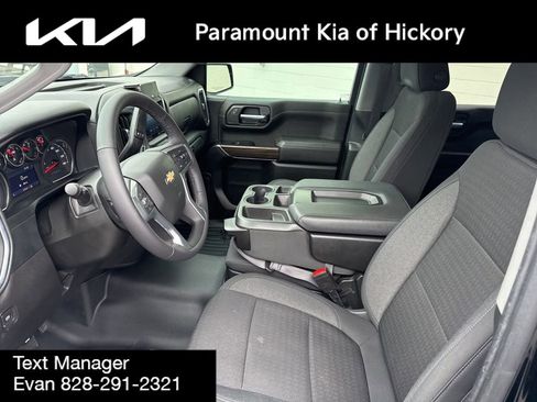 Used 2022 Chevrolet Silverado 1500 LT image 19