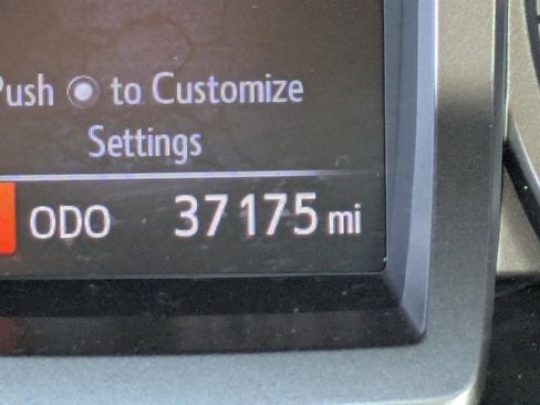 Used 2022 Toyota Tacoma SR5 image 23