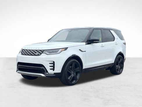 Used 2025 Land Rover Discovery Metropolitan Edition AWD/4WD image 1