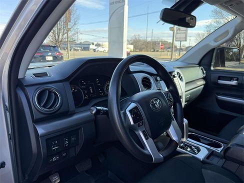 Certified 2019 Toyota Tundra SR5 image 9