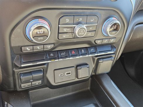 Used 2021 GMC Sierra 1500 SLT w/ SLT Premium Package image 22