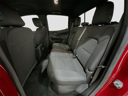 Used 2024 GMC Canyon Elevation w/ Convenience Package image 25