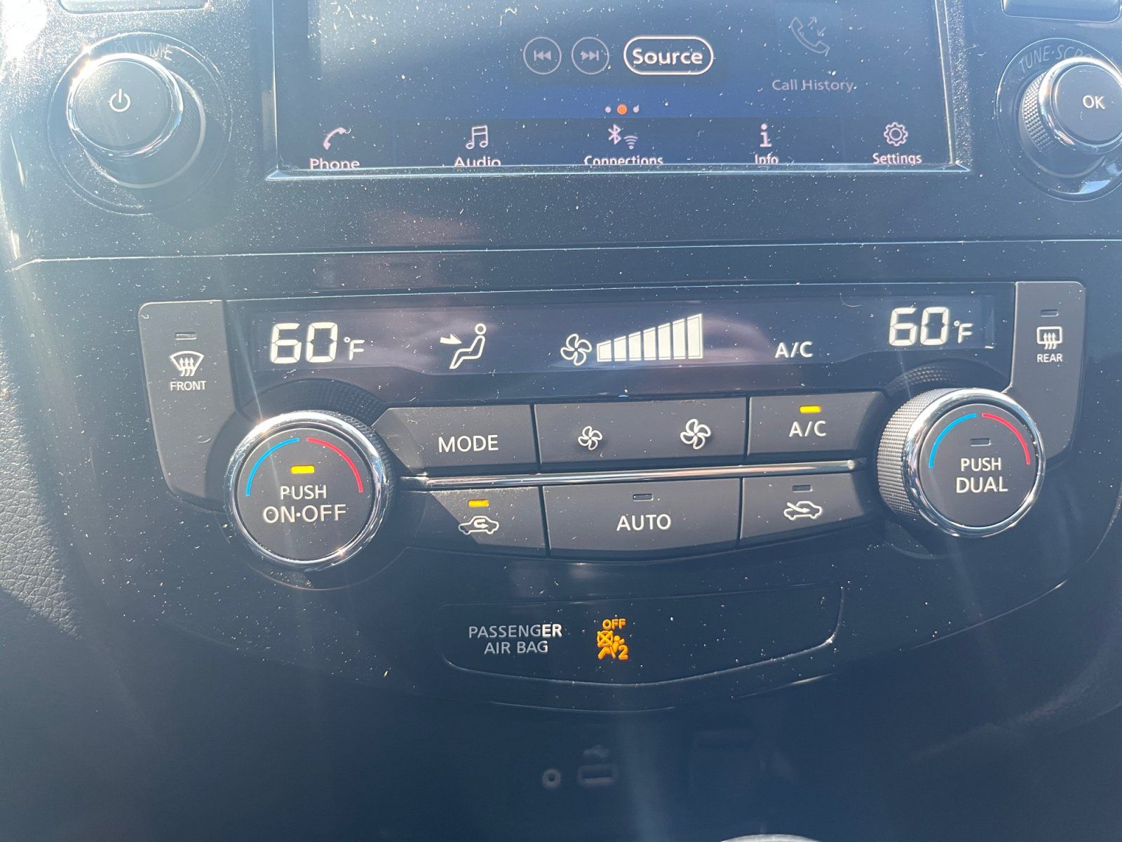 Used 2019 Nissan Rogue SV FWD image 25
