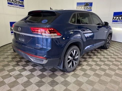 Used 2022 Volkswagen Atlas Cross Sport SE image 16