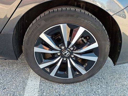 Used 2023 Honda Civic EX-L image 29