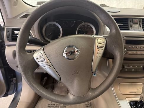 Used 2013 Nissan Sentra SV FWD image 16