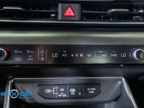 Used 2026 Kia Carnival SX Prestige FWD image 20