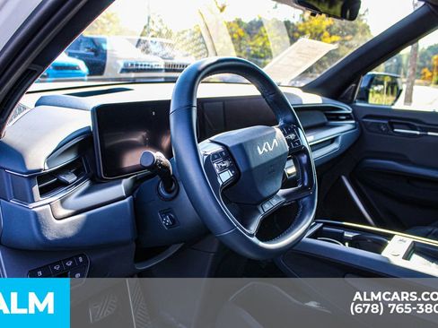 Used 2024 Kia EV9 GT-Line image 33