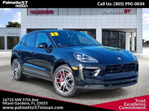 Used 2023 Porsche Macan S AWD/4WD image 1