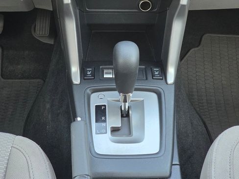 Used 2018 Subaru Forester 2.5i Premium image 14