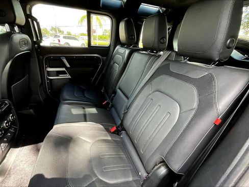 Used 2022 Land Rover Defender 110 X-Dynamic HSE image 20