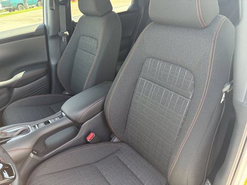 Used 2026 Honda HR-V Sport image 23