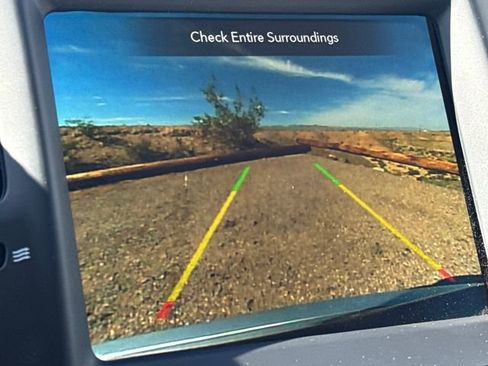 Used 2023 Chrysler 300 Touring w/ Sport Appearance Package image 20