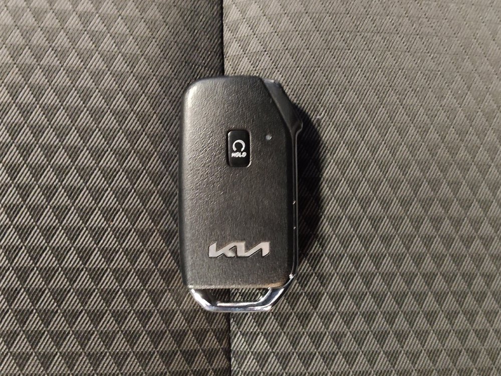 Used 2024 Kia Soul S FWD image 32
