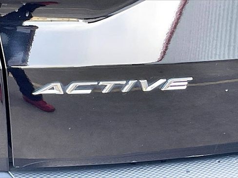 Used 2023 Ford Escape Active image 8